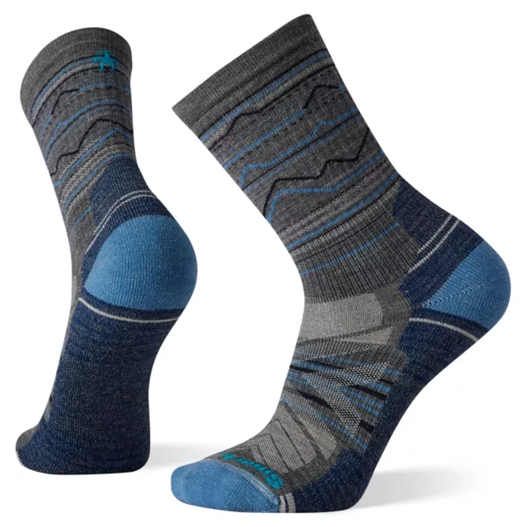 Smartwool Hike Light Cushion Mountain Range Pattern Crew Socks 3 Smartwool Hike Light Cushion Mountain Range Pattern Crew Socks