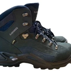 Lowa Men's Renegade GTX Mid Hiking Boots (new W/tags)